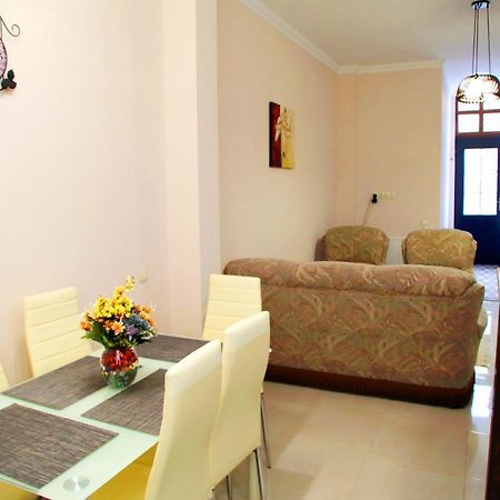 Family Apartments Tbilisi Ngoại thất bức ảnh